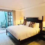 Lovely Home With Terrace Views - Casa Cielo Grande