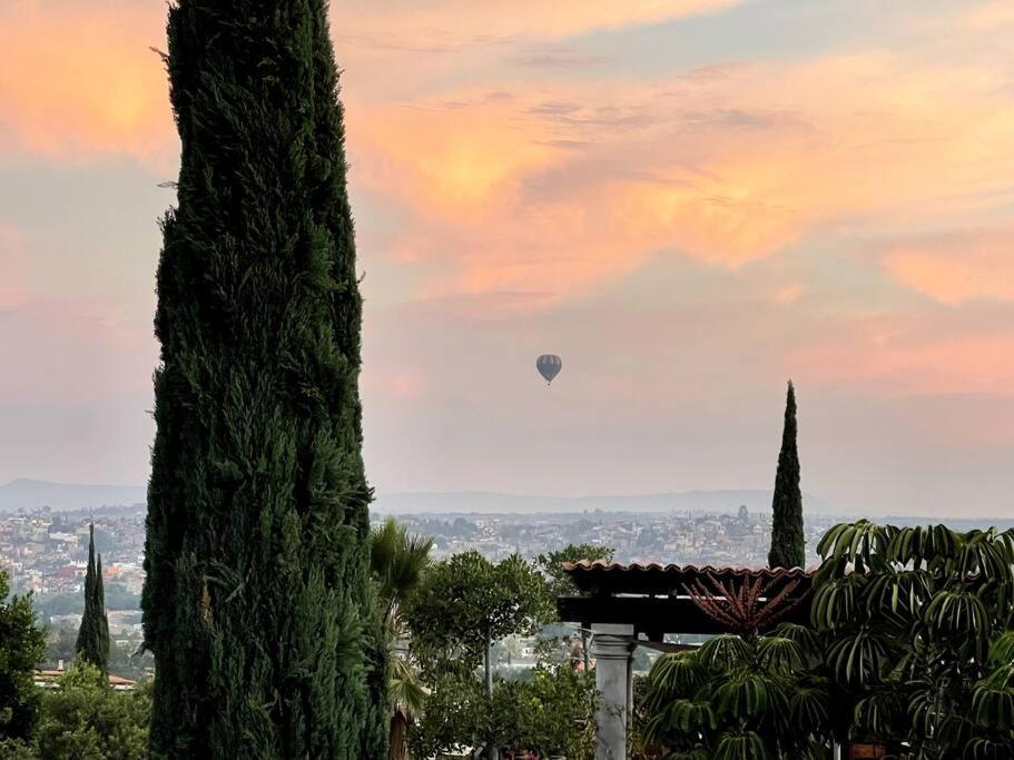 Lovely With Terrace Views - Casa Cielo Grande * San Miguel de Allende